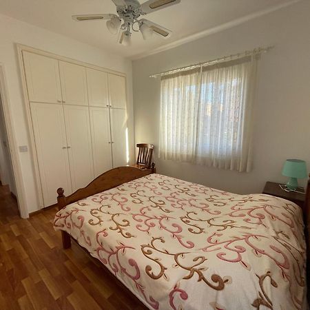 Limnaria Gardens Two Bedroom Apartment With Balcony Paphos Ngoại thất bức ảnh
