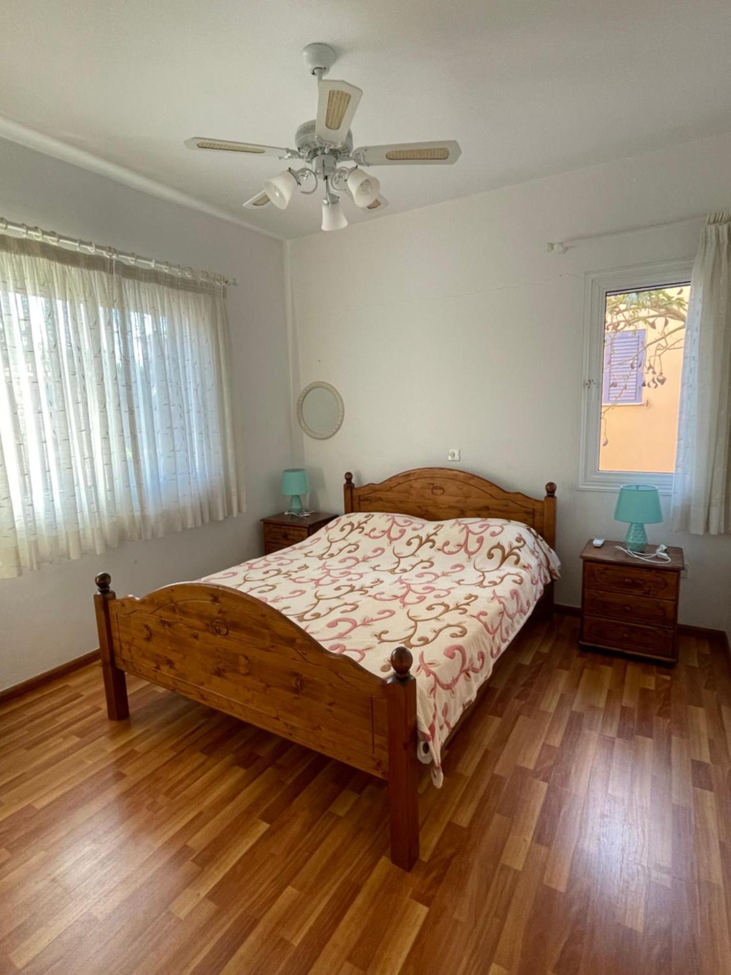 Limnaria Gardens Two Bedroom Apartment With Balcony Paphos Ngoại thất bức ảnh